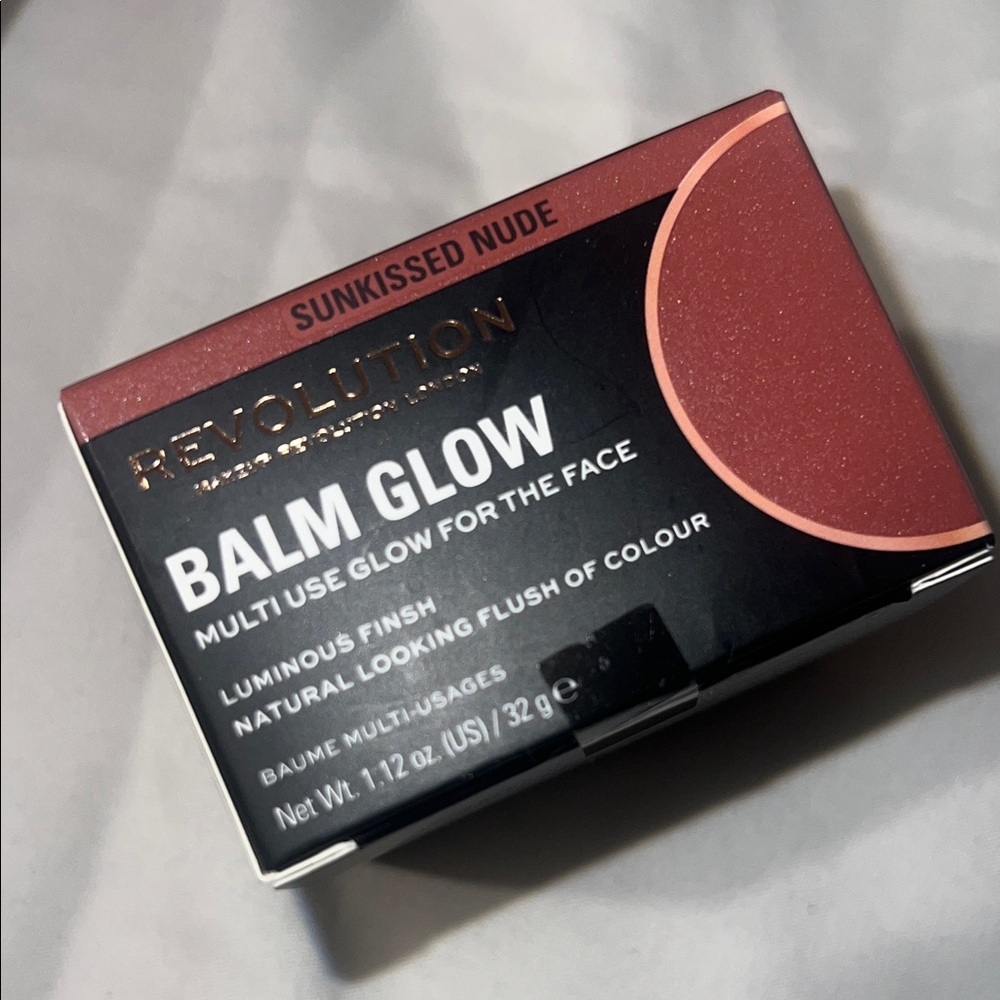 Revolution Multi Use Glow for the Face Sunkissed Nude